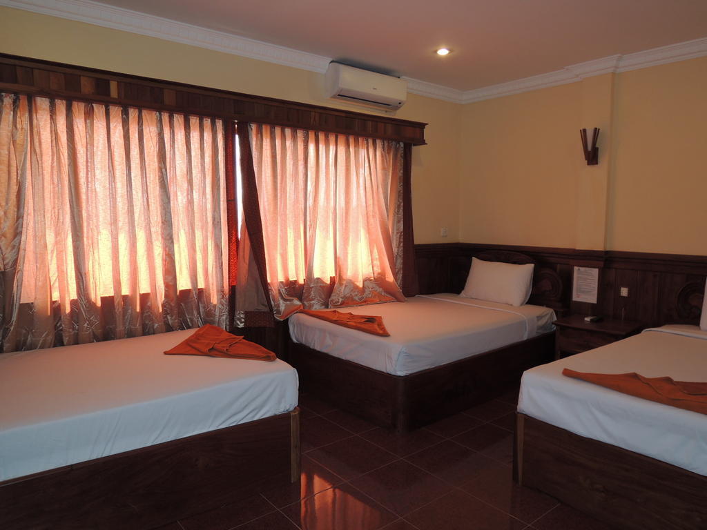 Banan Hotel Battambang Room photo