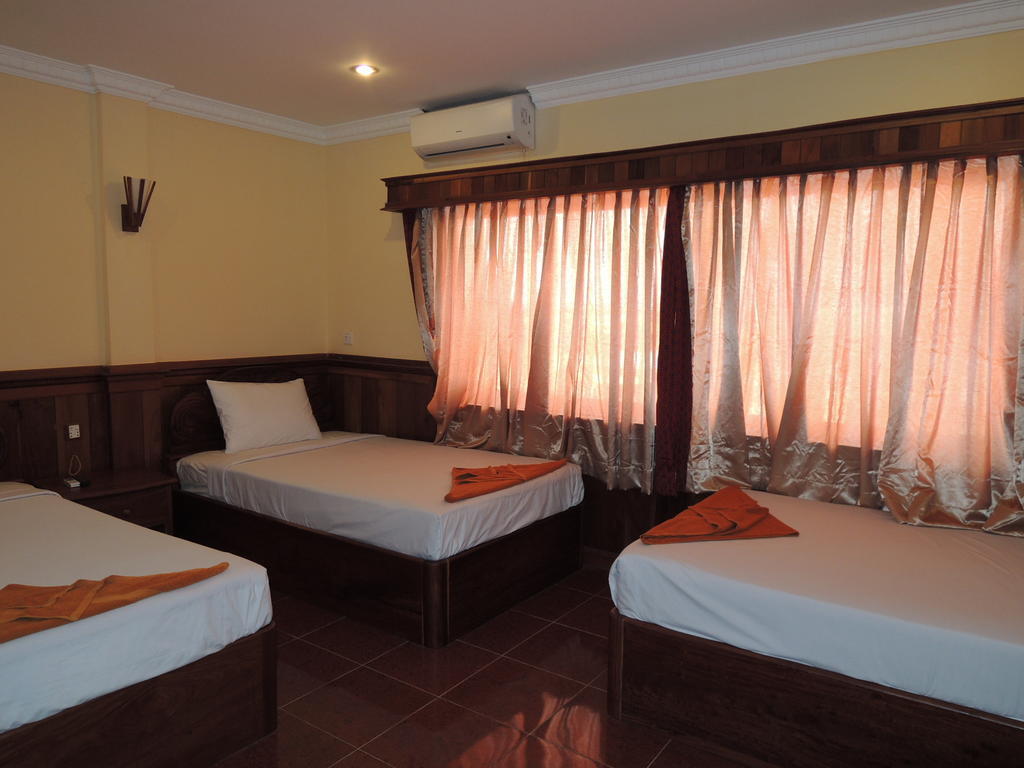 Banan Hotel Battambang Room photo