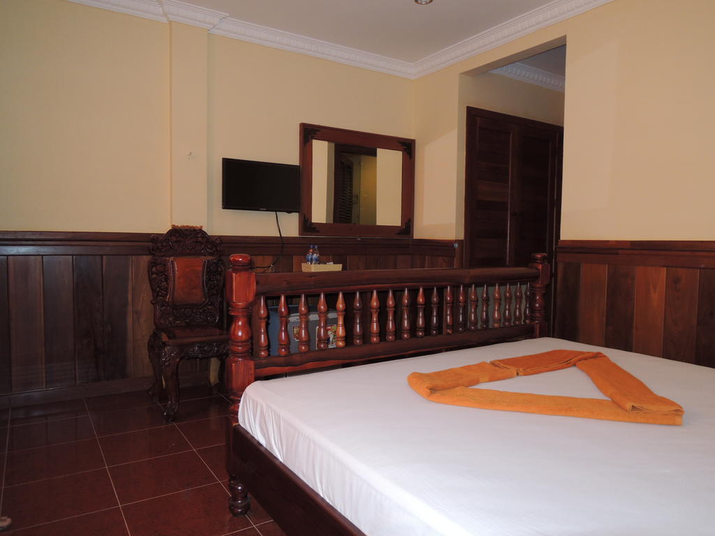 Banan Hotel Battambang Room photo